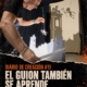 José Diego manipula una silueta del Cojuelo junto a un decorado pop-up, mientras sus sombras se proyectan sobre un bastidor. Portada del Diario de creación #11.